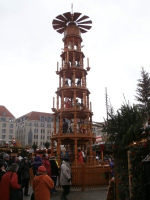 Dresden_Christmas_Market_4.jpg